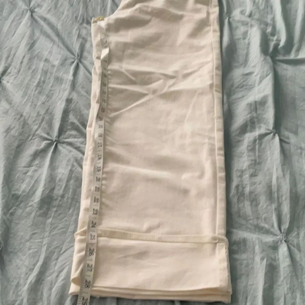 NWT SZ 10 Time and Tru Cream Tan Cuff High-Rise Straight Jeans - Picture 10 of 11